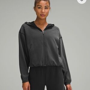 Lululemon Softstreme Full Zip Hoodie. Size 4
